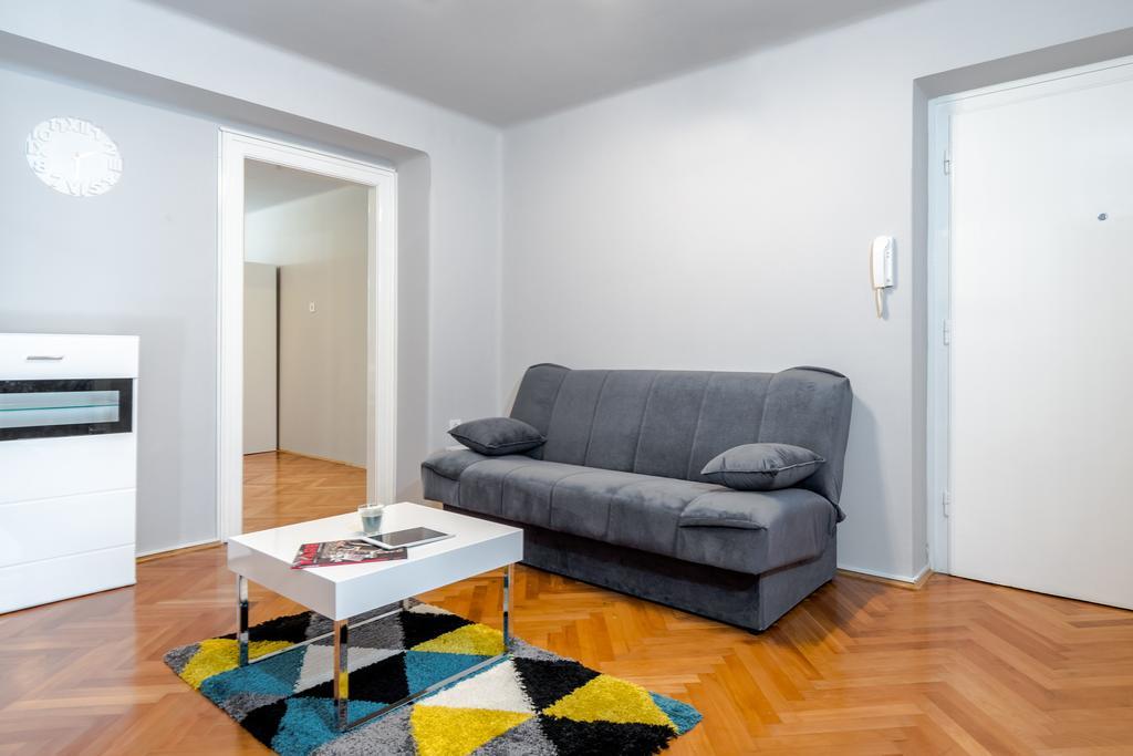 Klarina Apartments Split Exterior foto